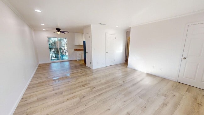 Interior Photo - Maplewood Apartments