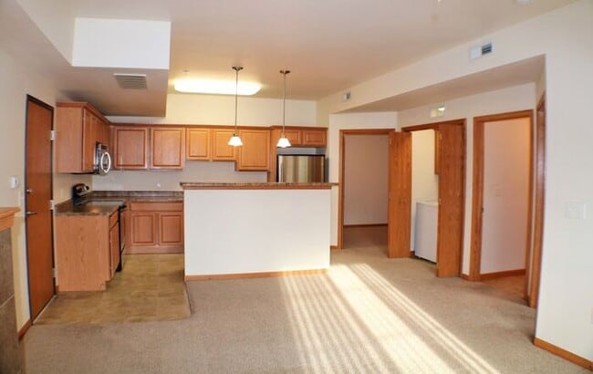 Building Photo - $1,225 | 1 Bedroom +Bonus Room, 1 Bathroom Condo | Pet Friendly* | Available for August 1st, 2026...