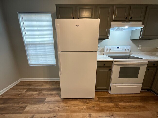 Building Photo - NE HIGH POINT! Newly renovated & painted 3 Bedroom, 2 Bathroom Home