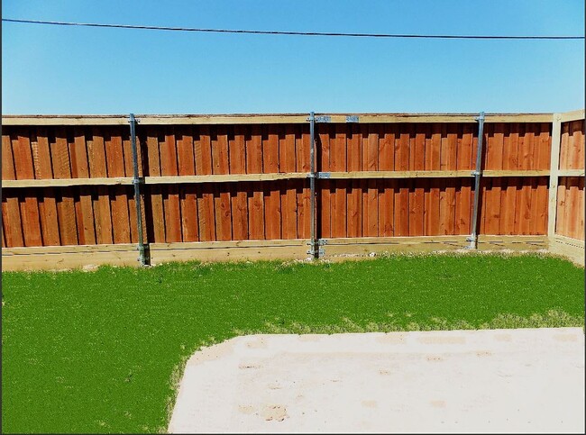 Building Photo - 301 Panther Way