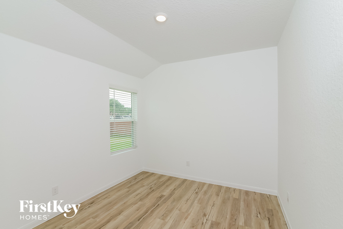 Building Photo - 1707 Morse Way