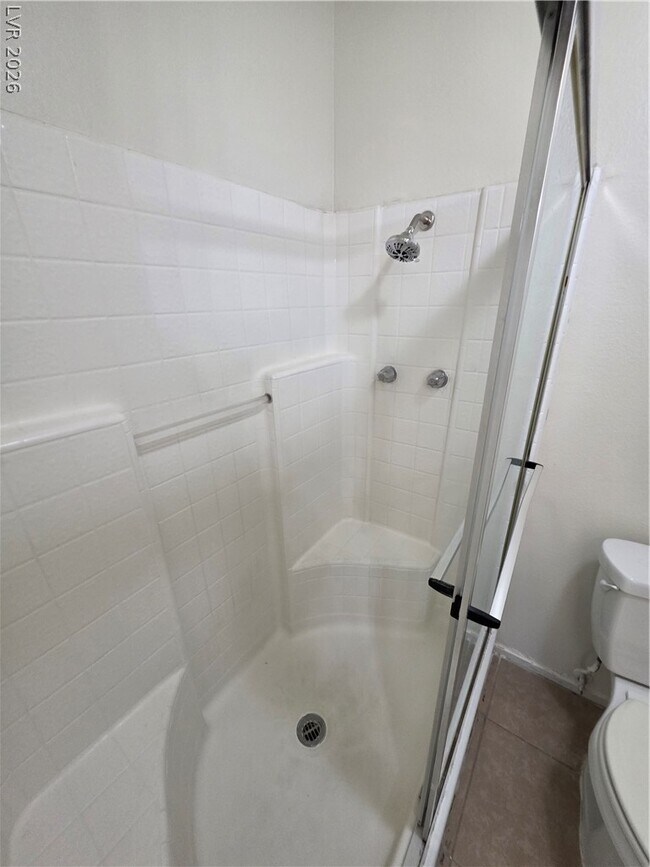 Building Photo - 4865 S Torrey Pines Dr