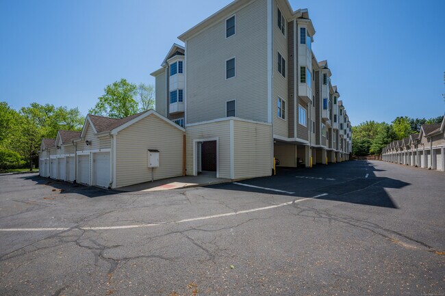 Building Photo - 1 King Philip Dr