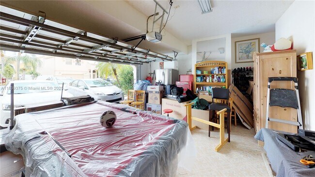 Building Photo - 15584 NW 12th Ct