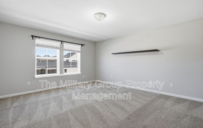 Building Photo - 253 Clarys Run