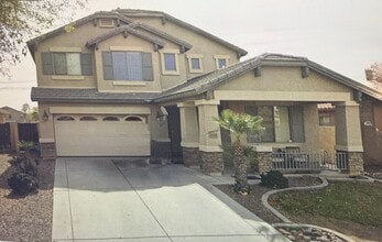 Building Photo - 2741 E Quiet Hollow Ln