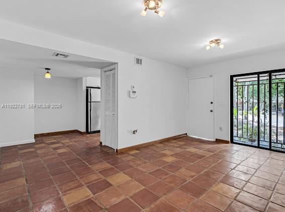 Building Photo - 3001 SW 1st Ave