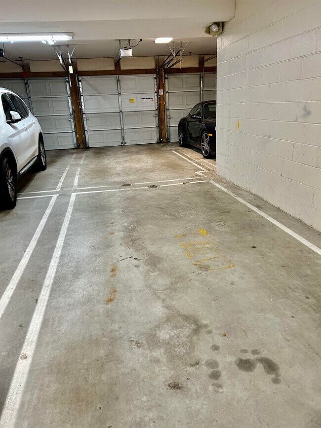 Building Photo - 7430 JFK Blvd E