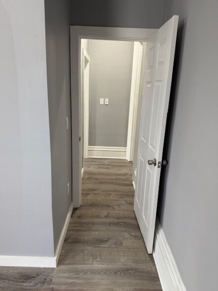 Building Photo - 78 Everett St