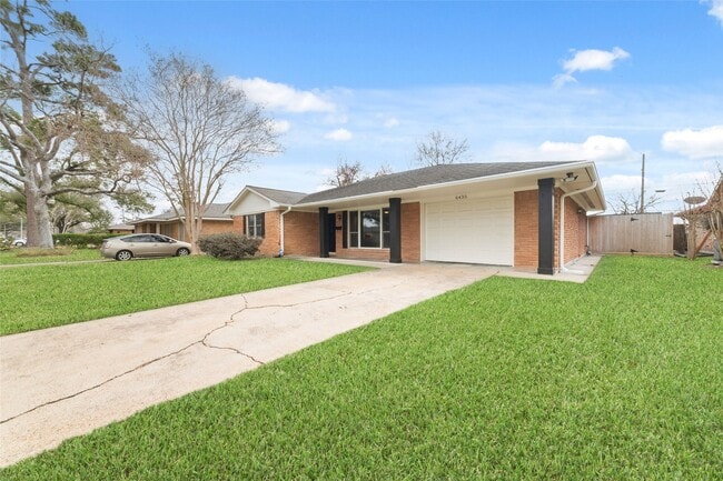 Building Photo - 6435 Woodbrook Ln