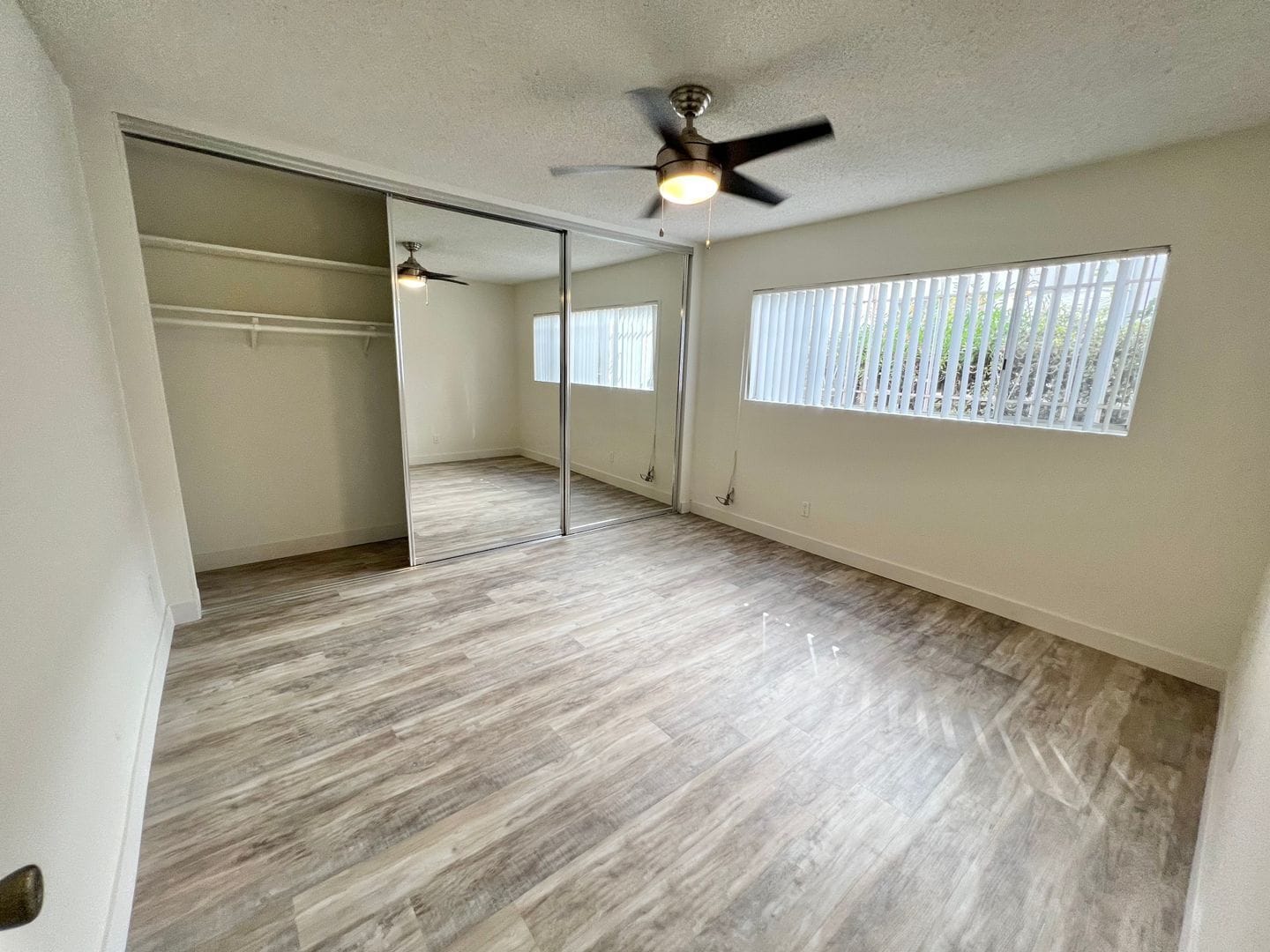 Building Photo - 3746 S Canfield Ave