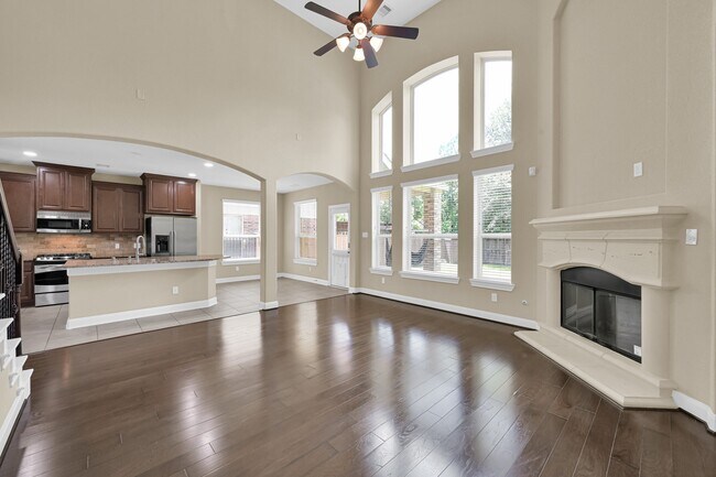 Building Photo - 106 N Pinto Point Cir