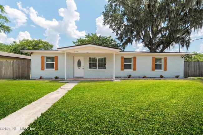 Primary Photo - 12064 Aroid Ct