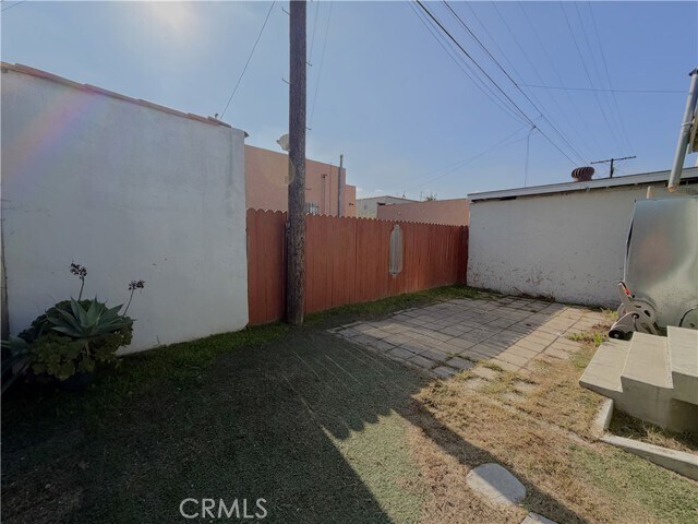 Building Photo - 1936 W 66th St