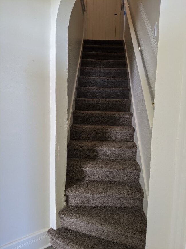 Building Photo - 1510 Broad St