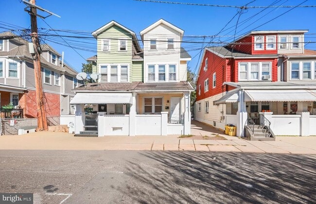 Building Photo - 336 Columbus Ave