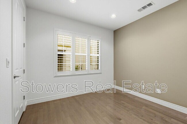 Building Photo - 7730 Stoneleaf Rd