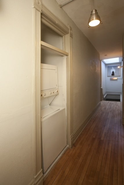 Building Photo - 2716 W North Ave