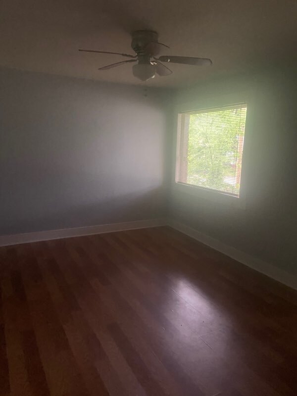 Building Photo - 2004 N Palace Ave