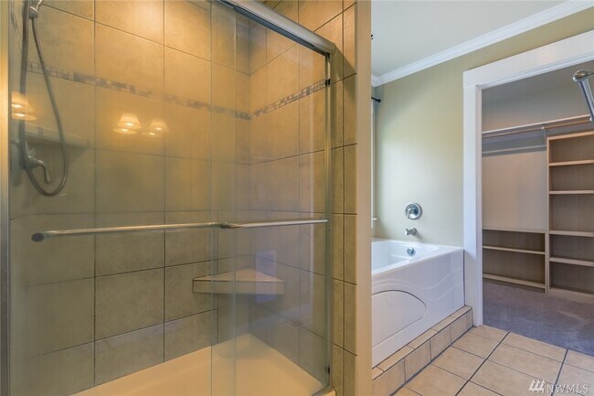 Building Photo - 16619 249th St E