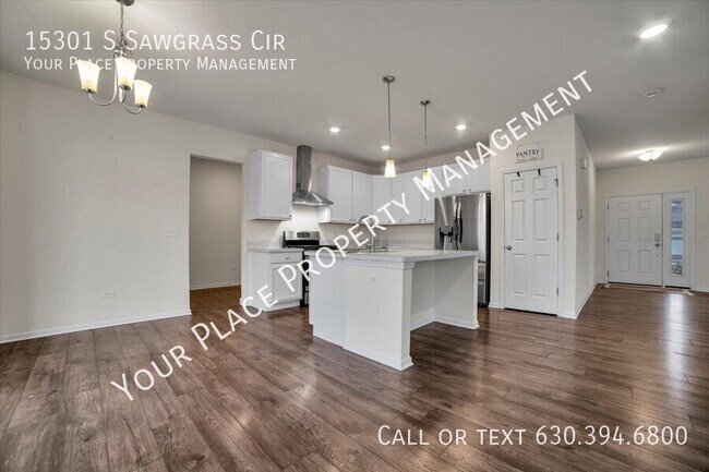 Building Photo - 15301 S Sawgrass Cir