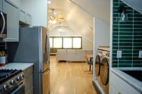 Building Photo - 4174 Cass St