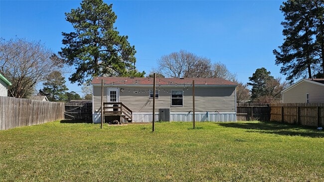 Building Photo - 31219 Wide Oak Cir