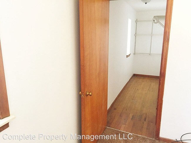 Building Photo - 1762 Lafayette Blvd