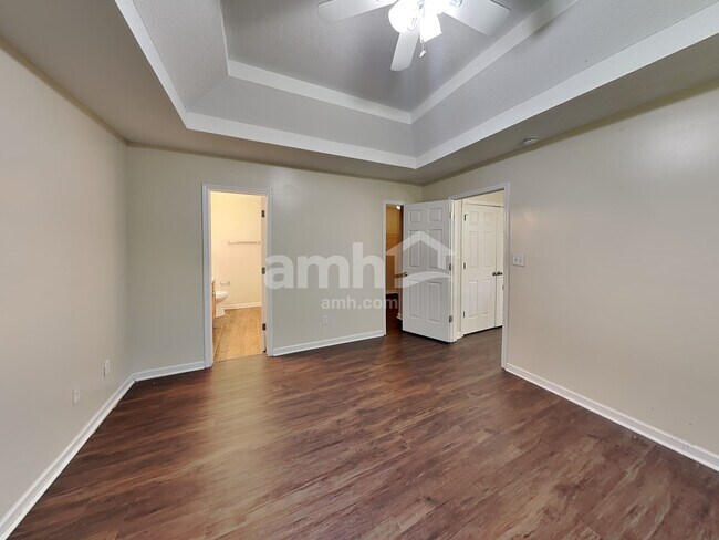 Building Photo - 4319 Caroline Ct