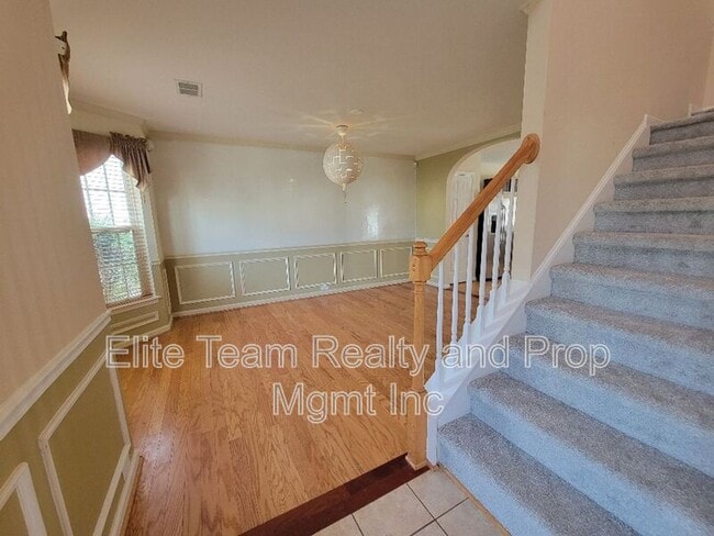 Building Photo - 4702 Ambridge Dr