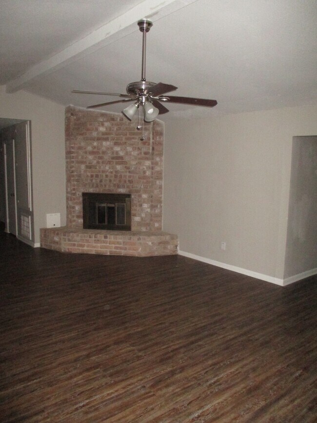 Building Photo - 3423 Abinger Ln