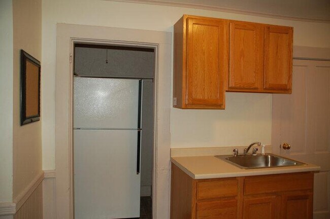 Building Photo - 35 Washington Ave