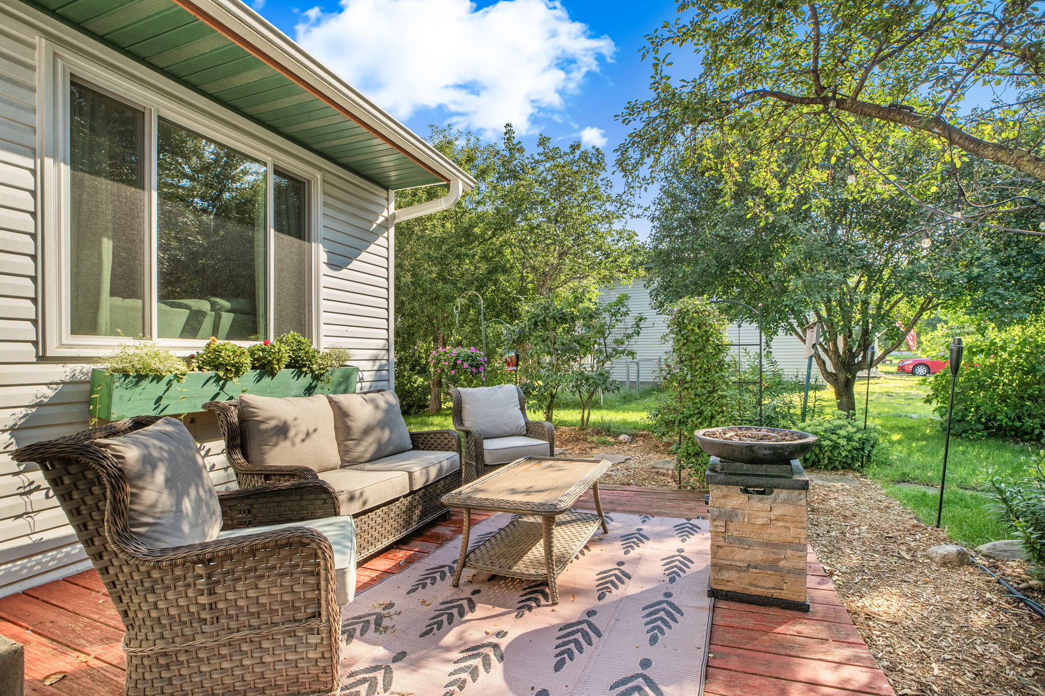 Building Photo - 5341 Mallard Ln