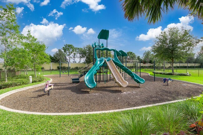 Building Photo - 9400 Briarcliff Trace
