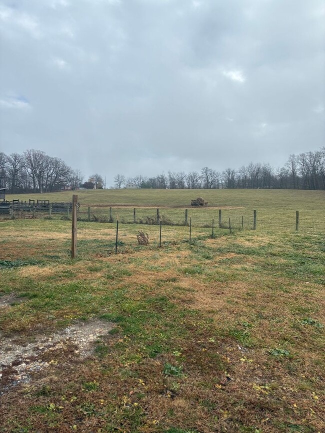 Building Photo - Single Family Home