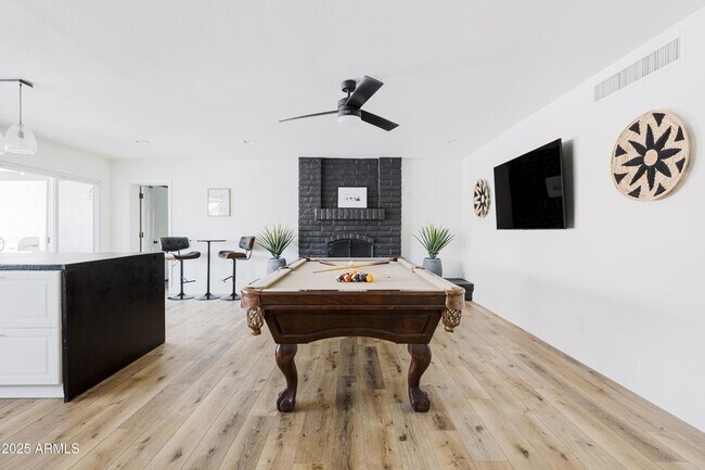 Building Photo - 5226 E Kathleen Rd