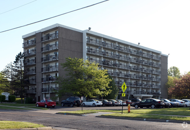 Primary Photo - Joseph Knight Towers