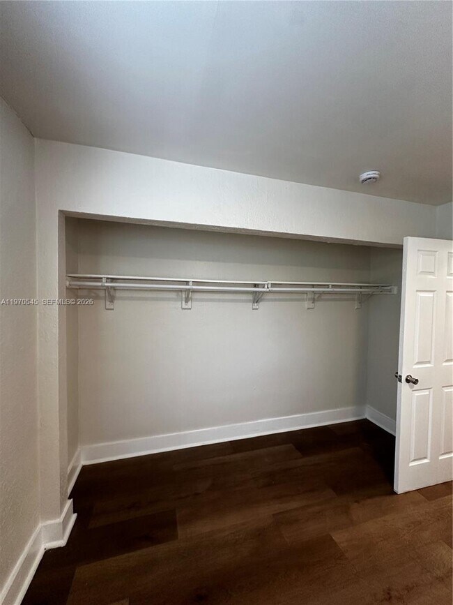 Building Photo - 5903 N Miami Ave