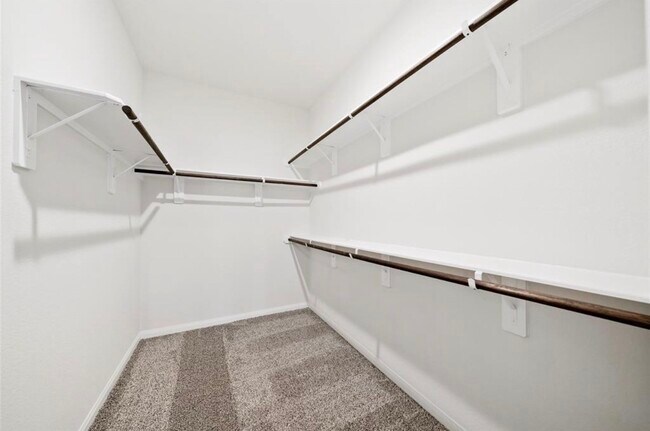 Building Photo - 25290 Pomegranate Pl