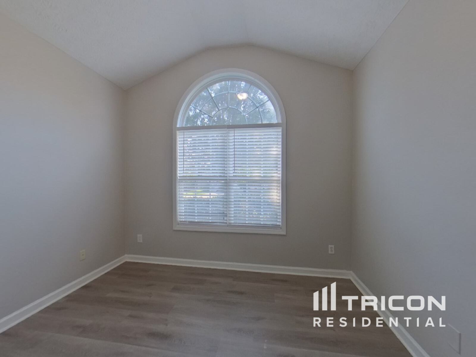 Building Photo - 157 Vinings Dr