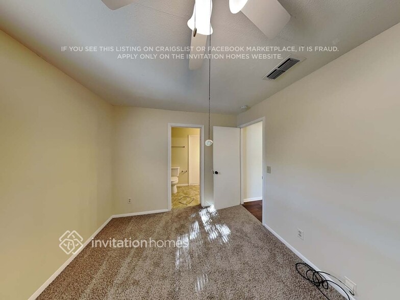 Building Photo - 8 Caswell Dr