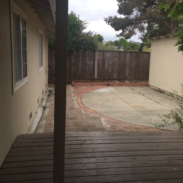 Building Photo - 3 Bedrooms, 2 Bathrooms- Plus 1bd 1ba Stud...