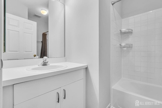 Building Photo - 2211 Timber Ridge Ct