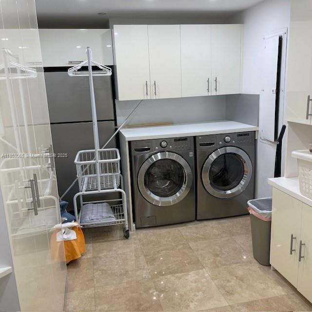 Building Photo - 20201 E Country Club Dr