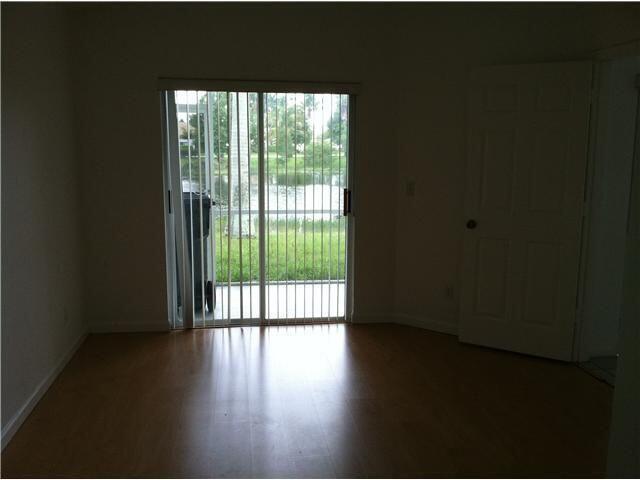 Building Photo - 1743 Barnstable Rd