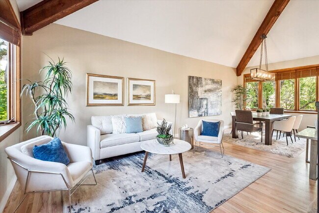 Building Photo - 8056 S Krameria Way