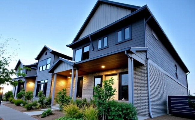 Building Photo - 18643 Parkland Row Dr