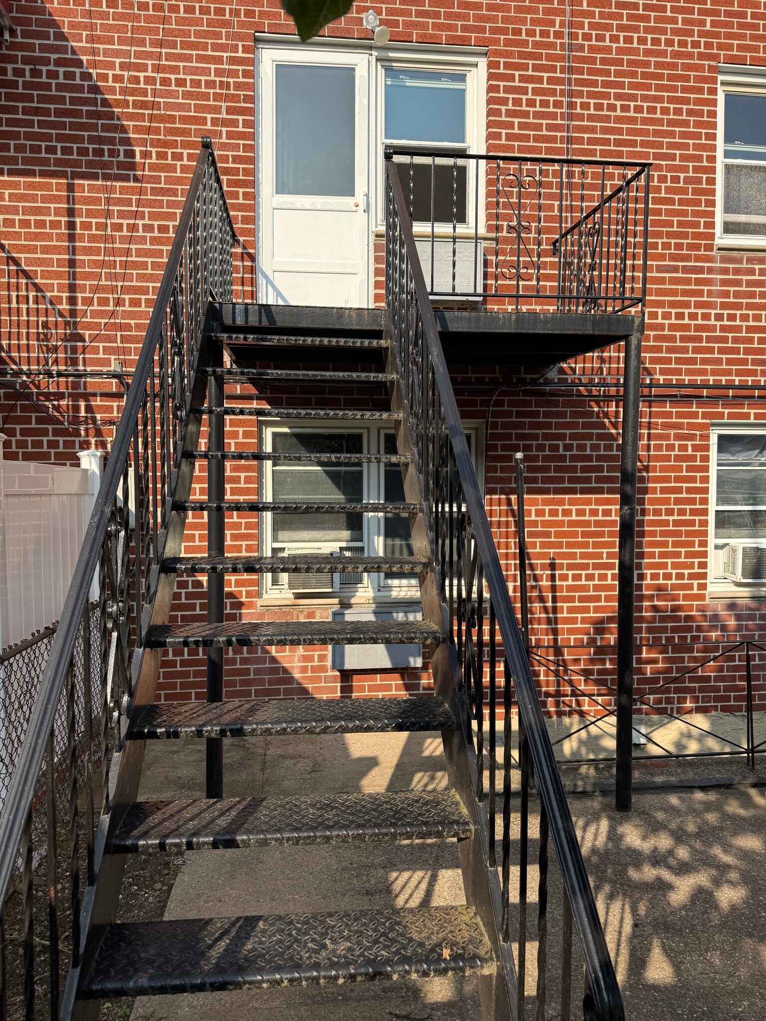 Building Photo - 10138 104th St