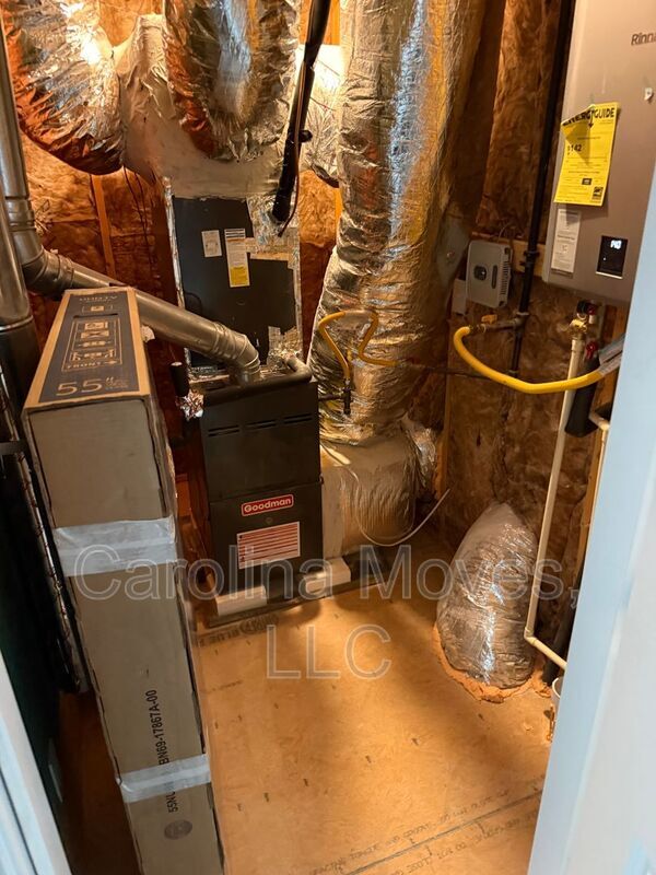 Building Photo - 717 Isleworth Ln