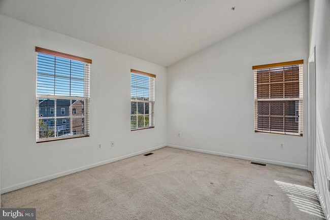 Building Photo - 11777 Sunningdale Pl